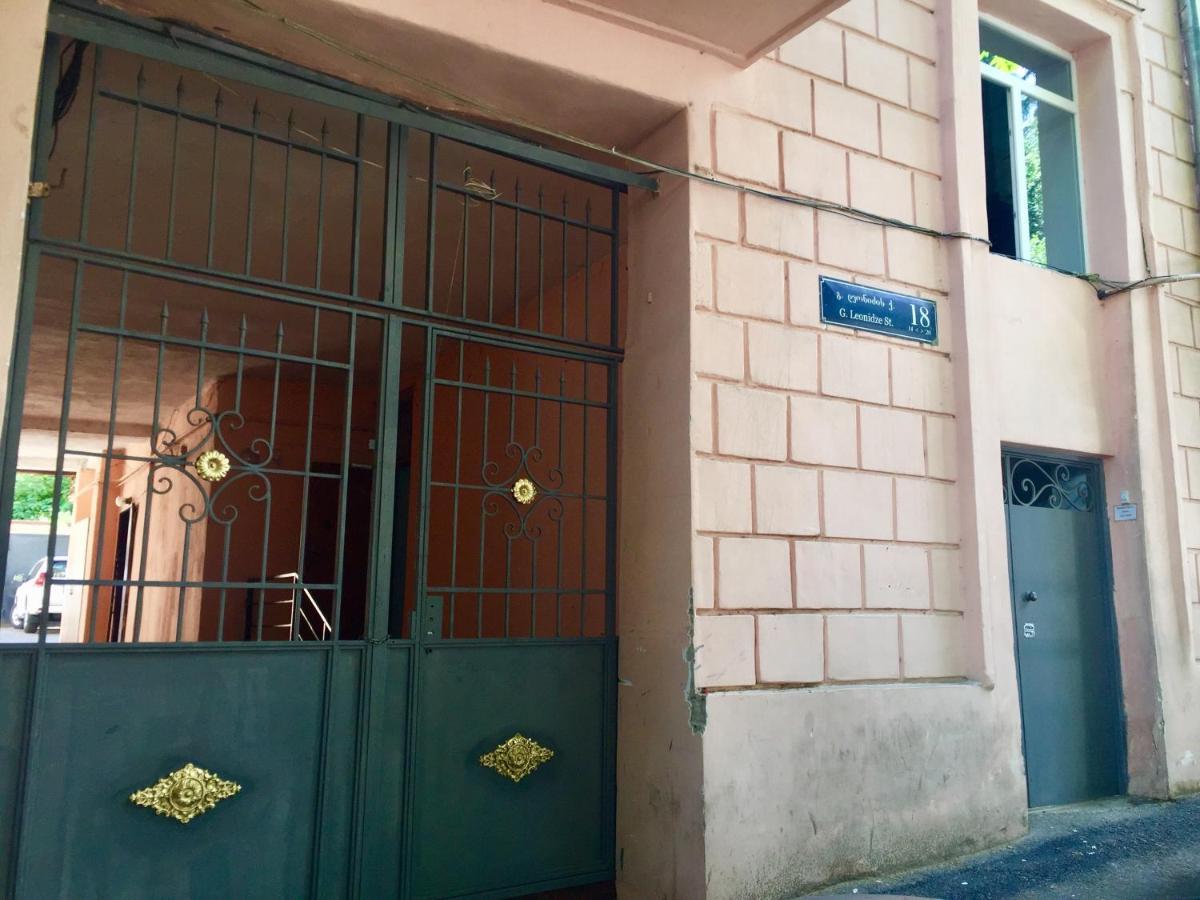 Very Center Of The Old City-Stylish Apartment Tbilisi Ngoại thất bức ảnh