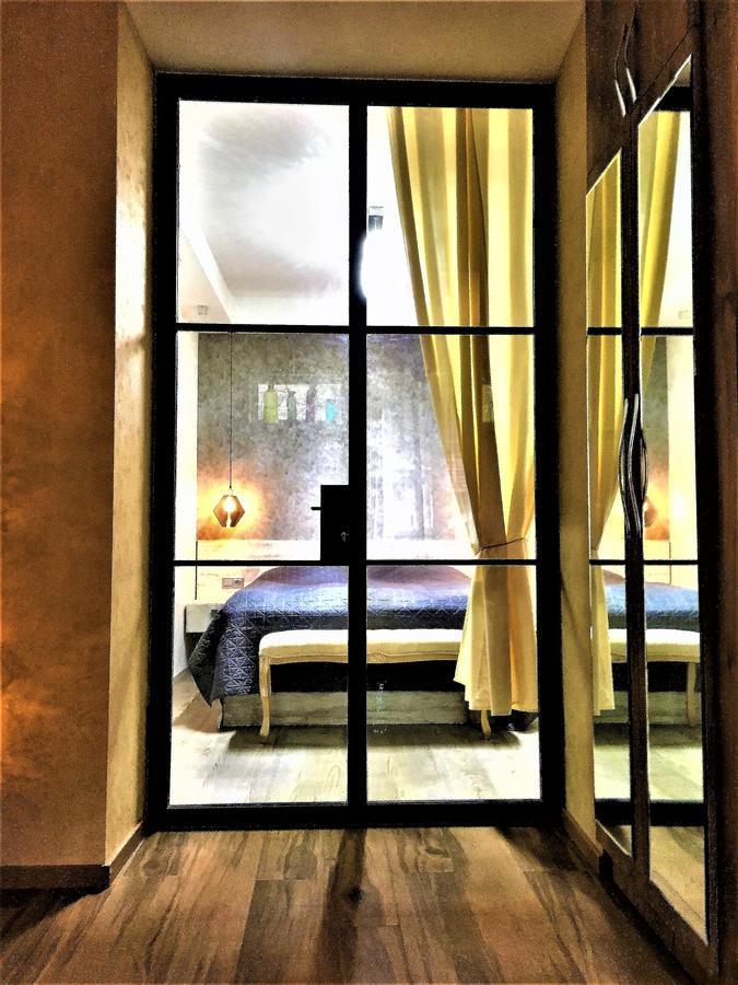 Very Center Of The Old City-Stylish Apartment Tbilisi Ngoại thất bức ảnh