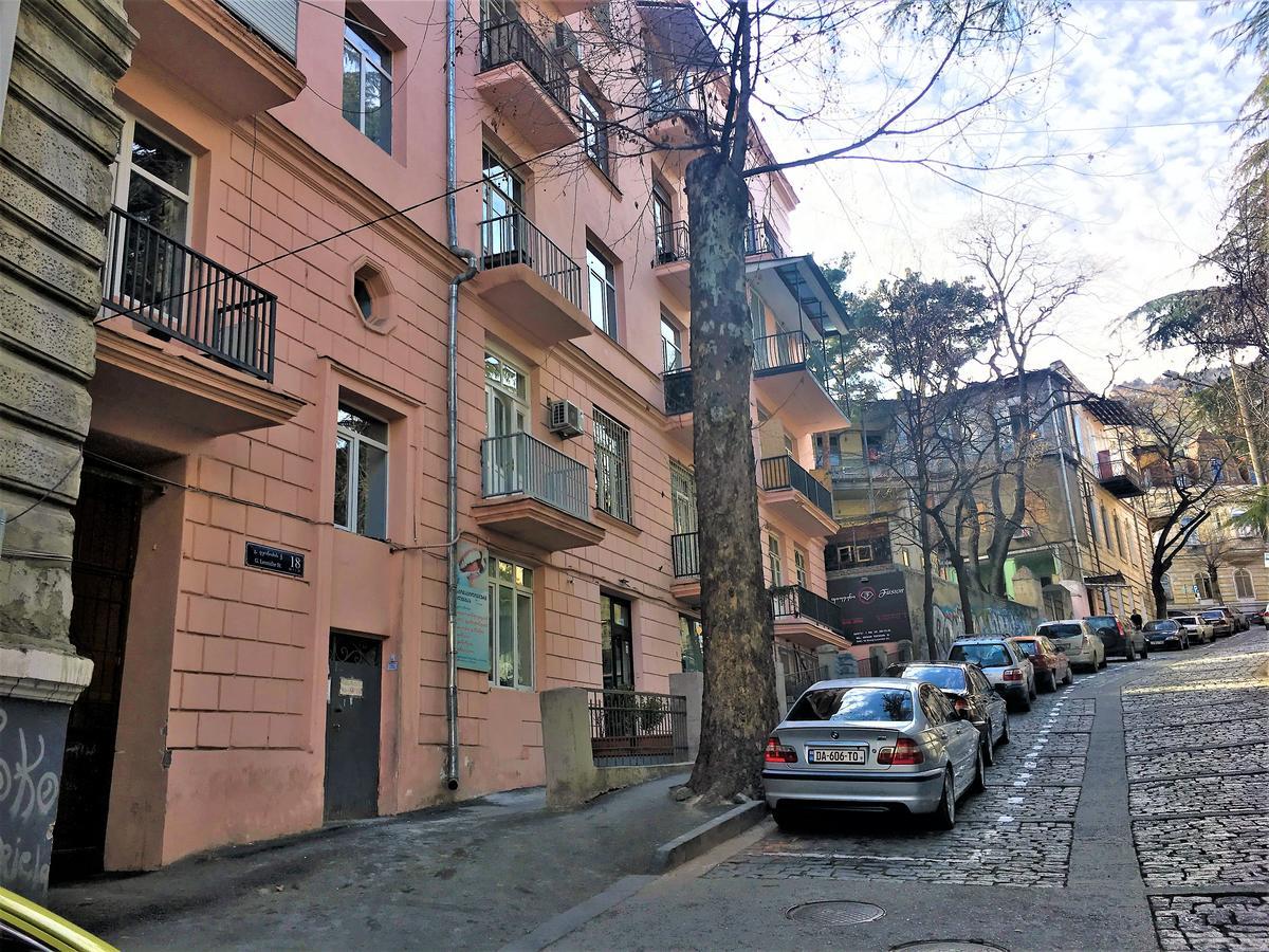 Very Center Of The Old City-Stylish Apartment Tbilisi Ngoại thất bức ảnh