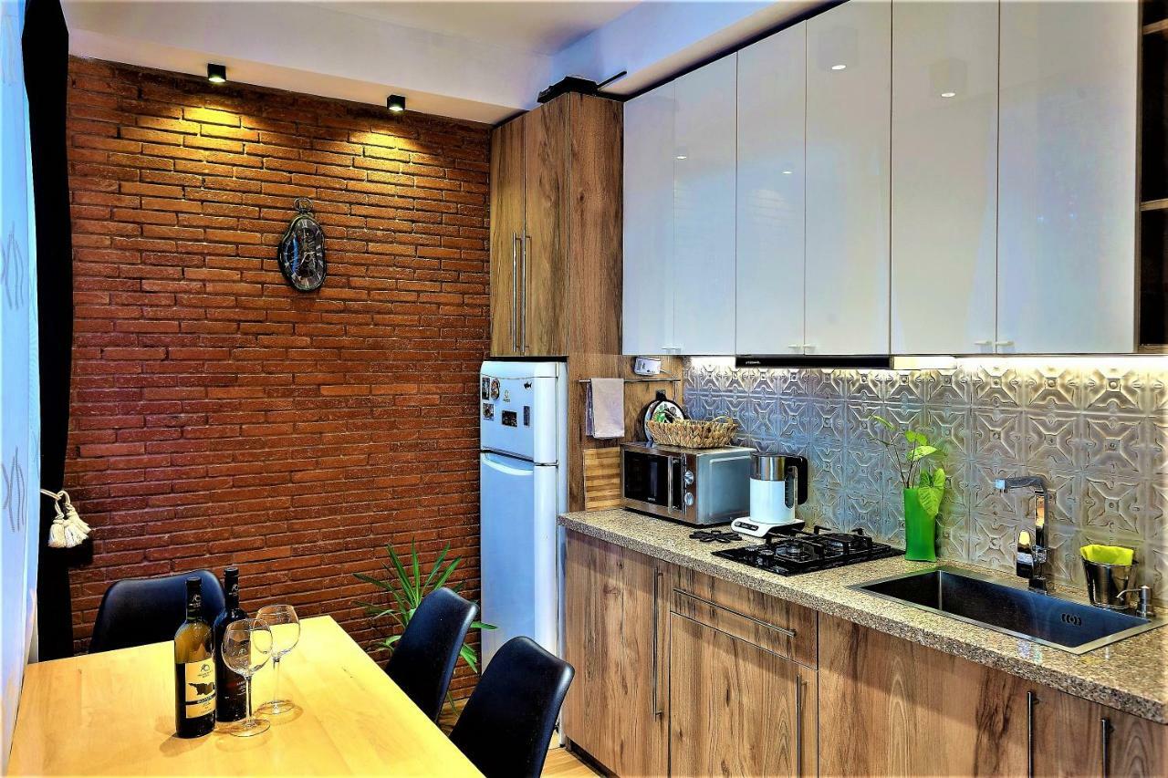 Very Center Of The Old City-Stylish Apartment Tbilisi Ngoại thất bức ảnh